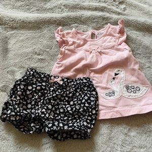 Baby swan outfit